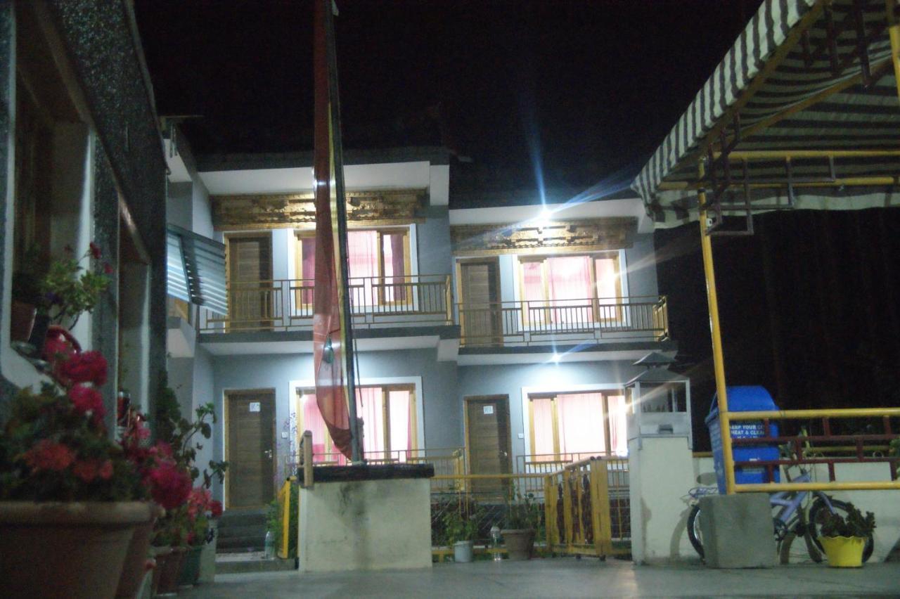 Chandan Guest House 列城 外观 照片