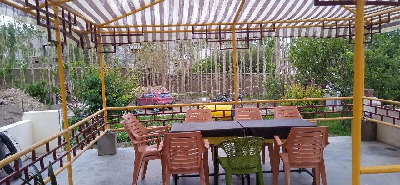 Chandan Guest House 列城 外观 照片